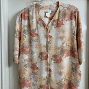 Kenneth Mitchell Brand Women's Pastel Color Floral Blouse, Size 20